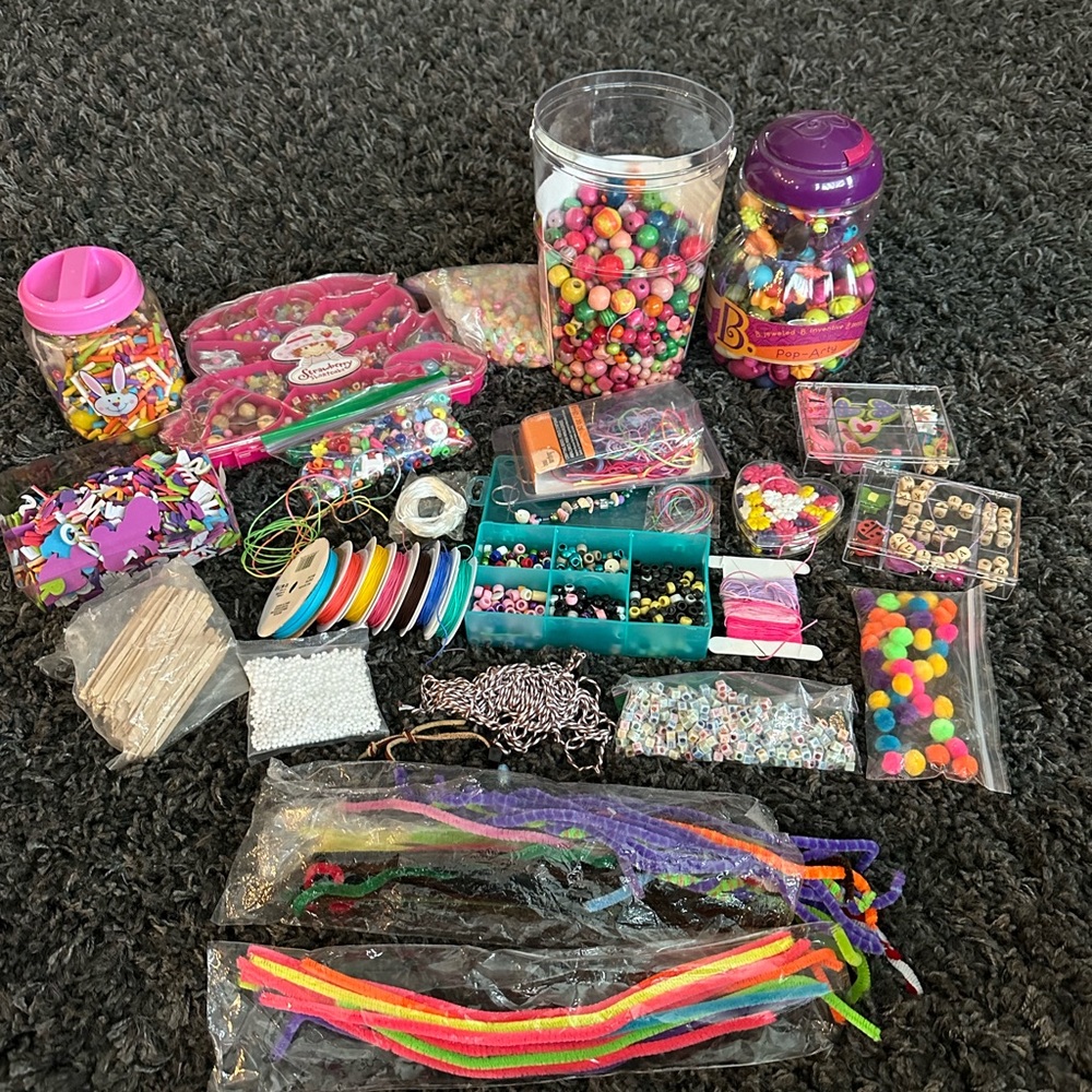 B Jeweled Pop Arty, Beading and Crafting items bundled